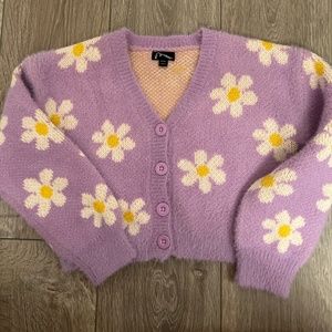 Flower purple sweater